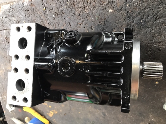 มอเตอร์สั่นสะเทือนรถบด