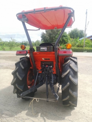 มาแล้วว... ท่านใดรอคอยL3608รีบมาตำคะ สีเดิมเครื่องเดิมเกียร์ดีไม่มีเยิ้ม อุปกรณ์ 3 ชิ้น ใบดันหน้า ผานพรวน โรตารี่ ทำงาน1999ชม. ราคา290000บาท พร้อมจัดส่ง สนใจติดต่อได้ที่ 0906910337 ต้า พิกัด ร้านส.เจริญแทรกเตอร์ บ้านหนองอ้อ ต.ชุมแสงสงคราม อ.บางระกำ