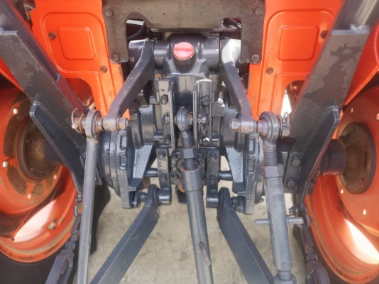 มาแล้วว... ท่านใดรอคอยL3608รีบมาตำคะ สีเดิมเครื่องเดิมเกียร์ดีไม่มีเยิ้ม อุปกรณ์ 3 ชิ้น ใบดันหน้า ผานพรวน โรตารี่ ทำงาน1999ชม. ราคา290000บาท พร้อมจัดส่ง สนใจติดต่อได้ที่ 0906910337 ต้า พิกัด ร้านส.เจริญแทรกเตอร์ บ้านหนองอ้อ ต.ชุมแสงสงคราม อ.บางระกำ