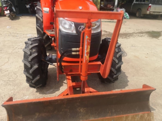 มาแล้วว... ท่านใดรอคอยL3608รีบมาตำคะ สีเดิมเครื่องเดิมเกียร์ดีไม่มีเยิ้ม อุปกรณ์ 3 ชิ้น ใบดันหน้า ผานพรวน โรตารี่ ทำงาน1999ชม. ราคา290000บาท พร้อมจัดส่ง สนใจติดต่อได้ที่ 0906910337 ต้า พิกัด ร้านส.เจริญแทรกเตอร์ บ้านหนองอ้อ ต.ชุมแสงสงคราม อ.บางระกำ