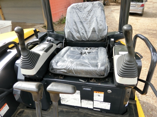 KOMATSU 40MR-2 ขนาดPC-40 <มีVDOให้ชม>มีลายแย๊กรถเก่านอกมีเอกสารอินวอย☎️ติดต่อ 085-5632278 <ราคาต่อรองได้> KOMATSU 40MR-2 ขนาดPC-40 <มีVDOให้ชม>มีลายแย๊กรถเก่านอกมีเอกสารอินวอย☎️ติดต่อ 085-5632278 <ราคาต่อรองได้>