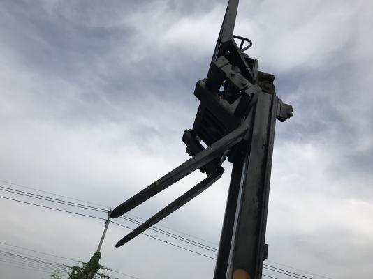 Komatsu fd25-6สภาพดีเก่าญี่ปุ่น มีใบอินวอยไม่เคยใช้ในไทย Komatsu fd25-6สภาพดีเก่าญี่ปุ่น มีใบอินวอยไม่เคยใช้ในไทย