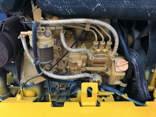 Komatsu pc15สภาพดีเก่าญี่ปุ่น มีใบอินวอยไม่เคยใช้ในไทย