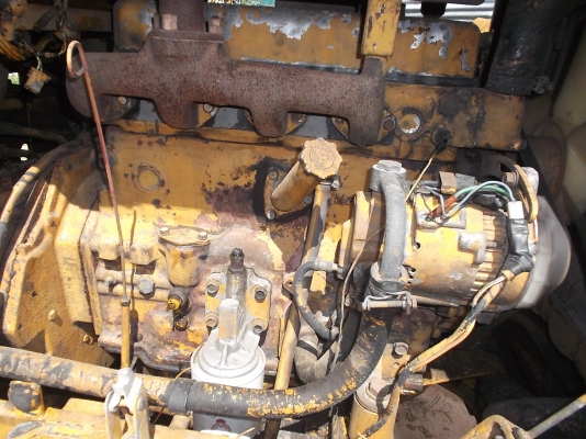 ขายรถตักล้อยางMITSUBISHI WS 500 เก่าในตักได้ครั้งละ 1 คิวเครื่องดี เกียร์ดี ปั้มไฮดรอลิคดี