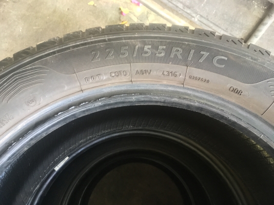 ขายยางDunlop 225 55 r17c ขายยางDunlop 225 55 r17c