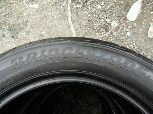 ขายยาง 205/55R16 บริดจสโตน อีโคเปีย EP200 ปี17 ดอกเต็มสวยไม่ร้าวไม่ปะ ใช่กันยาวๆ ชุดละ 3500 บาท พร้อ