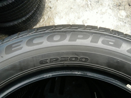 ขายยาง 205/55R16 บริดจสโตน อีโคเปีย EP300 ปลายปั17 ดอกเต็มสดไม่ร้าวไม่กินข้างไม่ปะ ชุดละ 3500 บาท พร