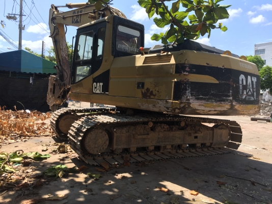 Cat 320V1 เครื่องดี ปั้มแรง เอวแน่น เล่มทะเบียน + หัวแย๊ก Cat 320V1 เครื่องดี ปั้มแรง เอวแน่น เล่มทะเบียน + หัวแย๊ก