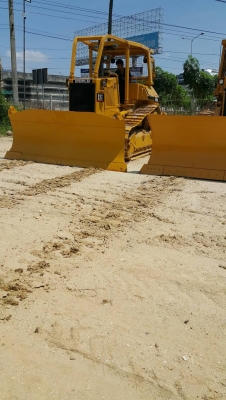 อาร์ ซี เอช โฟรคลิฟท์ ขายด่วน CAT D5H XL