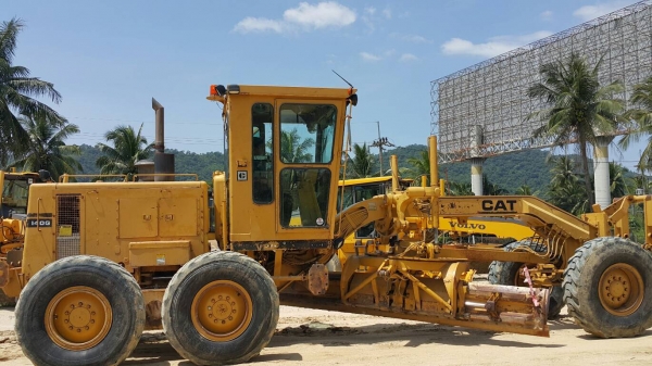 อาร์ ซี เอช โฟรคลิฟท์ ขายด่วน CAT 140 G ปี 1988 -72 V อาร์ ซี เอช โฟรคลิฟท์ ขายด่วน CAT 140 G ปี 1988 -72 V