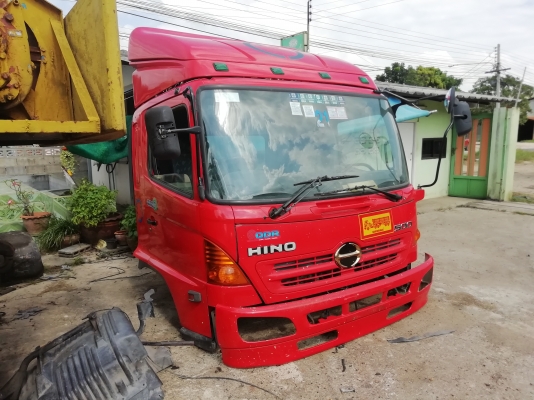 ขายหัว HINO MEGA  500  สภาพใหม่สวยๆเดิมๆ อุปกรณ์ครบยกใส่ได้เลย ราคาถูก