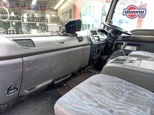 หัวเก๋ง ISUZU Deca 3 ใบปัด ติดเครื่อง 6HL1 205 แรงม้า (ญี่ปุ่น)
