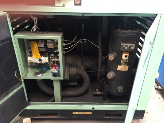 ปั๊มลมแบบบู๊ทเตอร์  + SULLAIR 2000 ( USA ) ซื้อป้ายแดงมาครับ