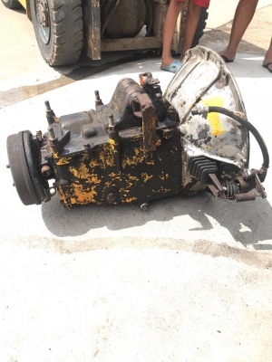 เกียร์อีซูซุ 4เกียร์เดินหน้า 5ถอยหลัง หัวหมูใหญ่ มาจากนอก