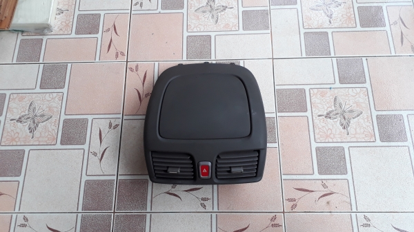 กรอบเก๊ะกลาง NISSAN SUNNY NEO