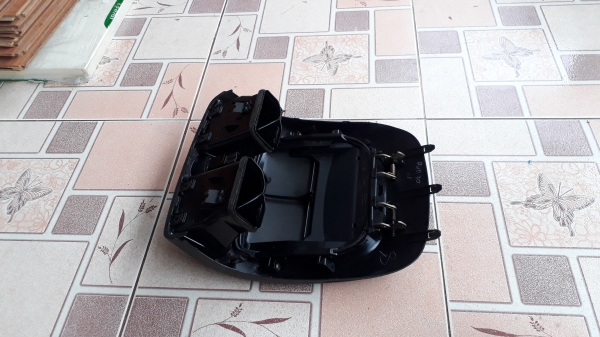 กรอบเก๊ะกลาง NISSAN SUNNY NEO กรอบเก๊ะกลาง NISSAN SUNNY NEO