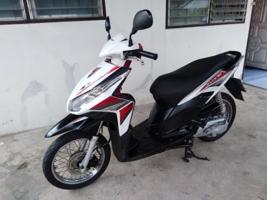ขายHonda Click110i ปี54 รุ่นไมล์ขาว รถเดิมเครื่องดีสภาพดี ขายHonda Click110i ปี54 รุ่นไมล์ขาว รถเดิมเครื่องดีสภาพดี