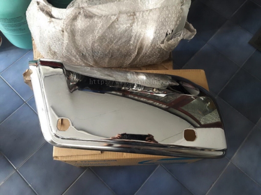 กันชนหลังโครเมี่ยมแท้ ซ้่าย-ขวา Mazda bt50 pro