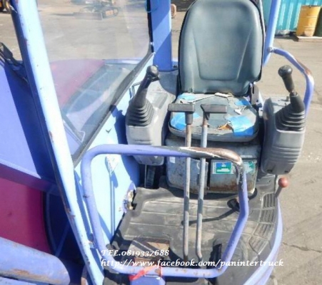 FROM JAPANรถขุด MINI. EXCAVATOR KOMATSU PC28UU-3/ คอนโทรล(สั้น)น้ำมัน /ปั๊มนิ้ว /สินค้าเก่านอก /พร้อมใช้งาน