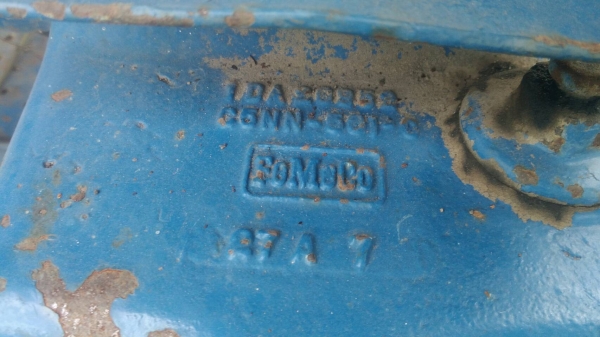 ขายรถไถ FORD 77 เสื้อลาย อุปกรณ์ ใบดัน ผาน เลือกเอา จะเอาผ่าน7หรือผ่าน3 ได้ผ่านเดียว เล่มทะเบียนชุดโอนอยู่สระบุรี ราคา225000บ. สนใจ0835601591