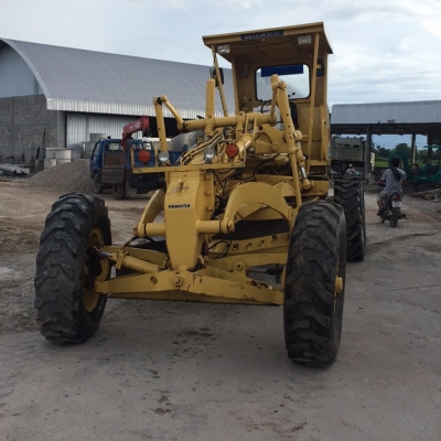 ขาย เกรดเดอร์ Komatsu GD375h