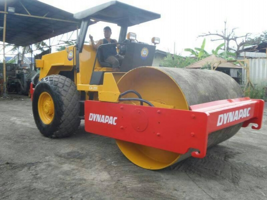 รถบดสั่นเสทือน10ตัน 2เปลือก2เพลา Dynapac CA251 เล่มทะเบียน พร้อมใช้งาน รถบดสั่นเสทือน10ตัน 2เปลือก2เพลา Dynapac CA251 เล่มทะเบียน พร้อมใช้งาน