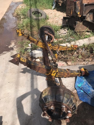 คานหน้าพร้อมแหนบ อีซูซุร็อคกี้ ผ้าเบรคกว้าง5นิ้ว มาจากนอก