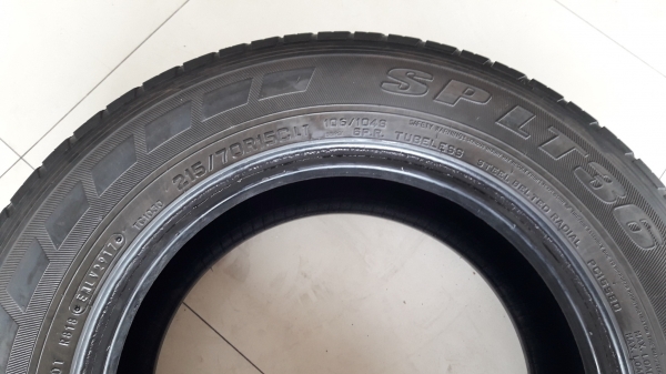ยาง215/70/15 ปี17 DUNLOP SP LT36 4 เส้น