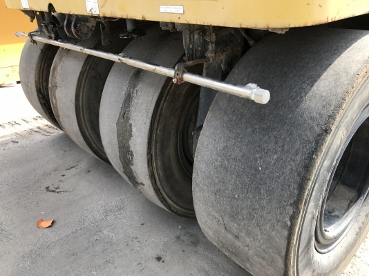 รถบด Kawasaki รุ่น K20WTA นำเข้าจากญี่ปุ่น รถสวย ราคาไม่แพงครับ รถบด Kawasaki รุ่น K20WTA นำเข้าจากญี่ปุ่น รถสวย ราคาไม่แพงครับ