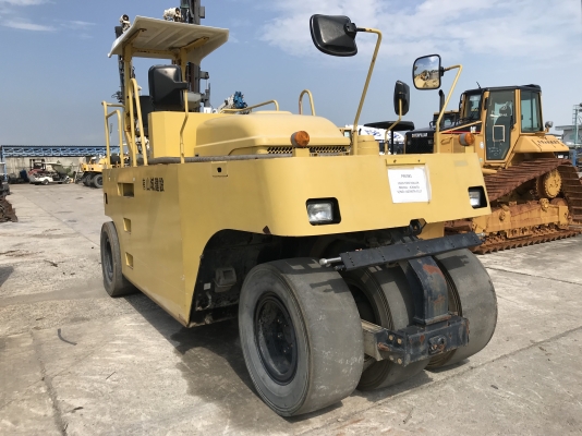 รถบด Kawasaki รุ่น K20WTA นำเข้าจากญี่ปุ่น รถสวย ราคาไม่แพงครับ รถบด Kawasaki รุ่น K20WTA นำเข้าจากญี่ปุ่น รถสวย ราคาไม่แพงครับ