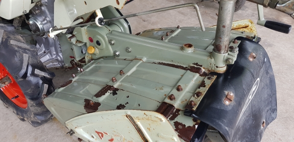 รถพรวนดินพร้อมใช้งาน 7.5 แรง ใบตีดิน 70 \% รถพรวนดินพร้อมใช้งาน 7.5 แรง ใบตีดิน 70 \%