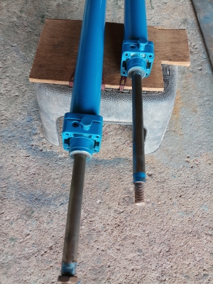 กระบอกลมขายคู่