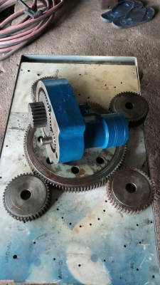 มอเตอร์ไฮโดรลิคพร้อมชุดเฟือง มอเตอร์ไฮโดรลิคพร้อมชุดเฟือง