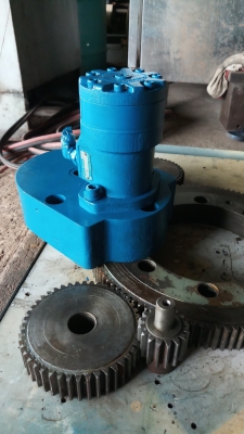 มอเตอร์ไฮโดรลิคพร้อมชุดเฟือง มอเตอร์ไฮโดรลิคพร้อมชุดเฟือง