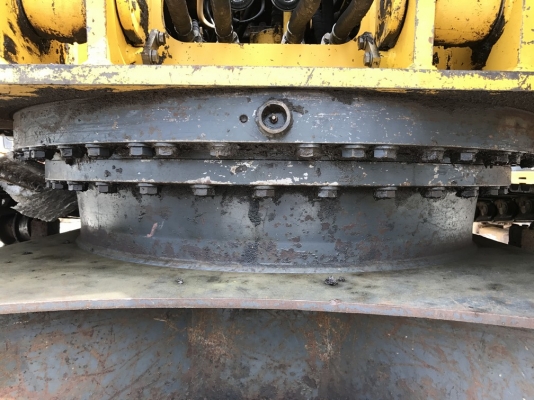 Komatsu PC210-6E รถปี 2000 นำเข้าจากญี่ปุ่น ไม่เคยใช้งานในไทย รถสวยครับ Komatsu PC210-6E รถปี 2000 นำเข้าจากญี่ปุ่น ไม่เคยใช้งานในไทย รถสวยครับ