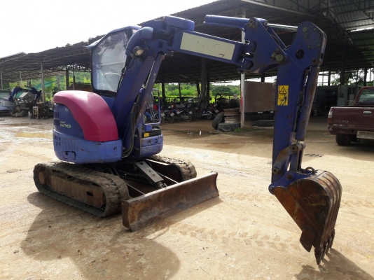 ขายรถขุด Komatsu PC28UU-3 เครื่องKomatsu 3สูบ เครื่องยนต์3D82 คอนโทรลสั้น ปั้มนิ้ว แทรคยาง มีหลังคา มีใบมีด รถเก่านอก มีเอกสาร (ยังไม่เคยใช้งานในไทย)