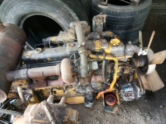 ต้องการขายด่วน !! เครื่อง 6D31 เครื่อง KOBE SK200-3 สภาพสวย