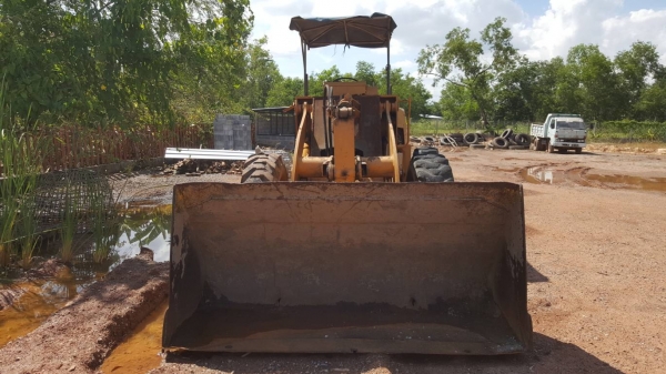 ขาย รถตัก KOMATSU 515 รถใช้งานอยู่ประจำ ราคาต่อรองได้ ขาย รถตัก KOMATSU 515 รถใช้งานอยู่ประจำ ราคาต่อรองได้