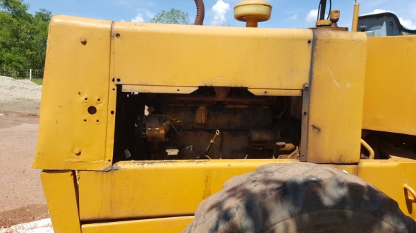 ขาย รถตัก KOMATSU 515 รถใช้งานอยู่ประจำ ราคาต่อรองได้ ขาย รถตัก KOMATSU 515 รถใช้งานอยู่ประจำ ราคาต่อรองได้