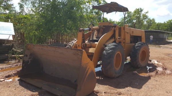 ขาย รถตัก KOMATSU 515 รถใช้งานอยู่ประจำ ราคาต่อรองได้ ขาย รถตัก KOMATSU 515 รถใช้งานอยู่ประจำ ราคาต่อรองได้