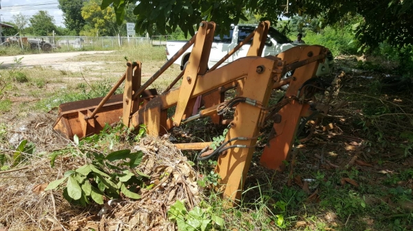 ขาย ชุดบุ้งกี๋ตัก สำหรับติดรถไถ ขายตามสภาพ ไม่มีปั้มไฮดรอริค ขาย ชุดบุ้งกี๋ตัก สำหรับติดรถไถ ขายตามสภาพ ไม่มีปั้มไฮดรอริค