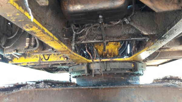 ขาย แบคโฮ KOMATSU PC200LC-5 เอกสารใบอินวอยซ์ เครื่องเดิม ปั้มดี ช่วงล่างต้องเช็คหน่อย ราคาต่อรองได้ ขาย แบคโฮ KOMATSU PC200LC-5 เอกสารใบอินวอยซ์ เครื่องเดิม ปั้มดี ช่วงล่างต้องเช็คหน่อย ราคาต่อรองได้