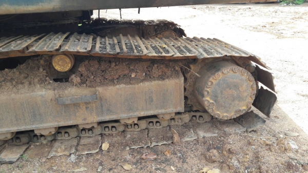 ขาย แบคโฮ KOMATSU PC200LC-5 เอกสารใบอินวอยซ์ เครื่องเดิม ปั้มดี ช่วงล่างต้องเช็คหน่อย ราคาต่อรองได้ ขาย แบคโฮ KOMATSU PC200LC-5 เอกสารใบอินวอยซ์ เครื่องเดิม ปั้มดี ช่วงล่างต้องเช็คหน่อย ราคาต่อรองได้