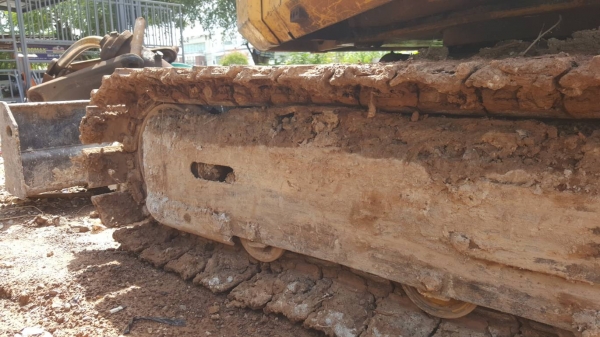 ขาย แบคโฮ KOMATSU PC30-6 พร้อมใช้งานครับ