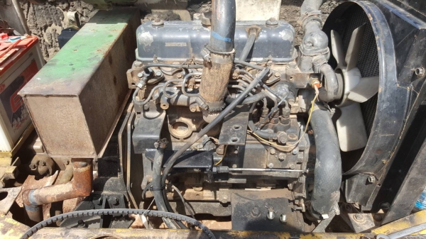 ขาย แบคโฮ KOMATSU PC30-6 พร้อมใช้งานครับ