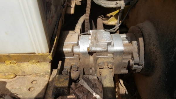 ขาย แบคโฮ KOMATSU PC30-6 พร้อมใช้งานครับ