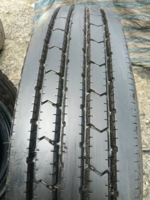 ขายยาง บริดจสโตน 700R16 ถอดป้ายแดงพร้อมกะทะ ปี18 ตุ่มยางใหม่รางๆ วิ่งใช้งานมาพันโล คุ้มสุดๆ จำนวน 4 