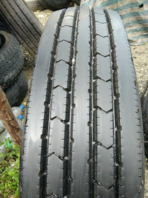 ขายยาง บริดจสโตน 700R16 ถอดป้ายแดงพร้อมกะทะ ปี18 ตุ่มยางใหม่รางๆ วิ่งใช้งานมาพันโล คุ้มสุดๆ จำนวน 4 ขายยาง บริดจสโตน 700R16 ถอดป้ายแดงพร้อมกะทะ ปี18 ตุ่มยางใหม่รางๆ วิ่งใช้งานมาพันโล คุ้มสุดๆ จำนวน 4