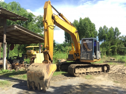 ขายKOBELCO SK120-2 รถพร้อมใช้งาน เครื่องดี เอวไม่หลวม ทำงานไม่โหลด แอร์เย็น ราคาต่อรองคุยกันได้ โทร0616613023แพรว