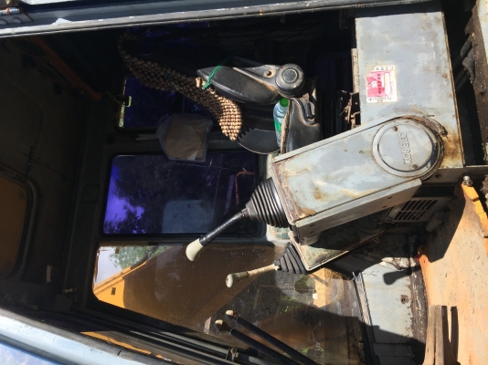 ขายKOBELCO SK120-2 รถพร้อมใช้งาน เครื่องดี เอวไม่หลวม ทำงานไม่โหลด แอร์เย็น ราคาต่อรองคุยกันได้ โทร0616613023แพรว